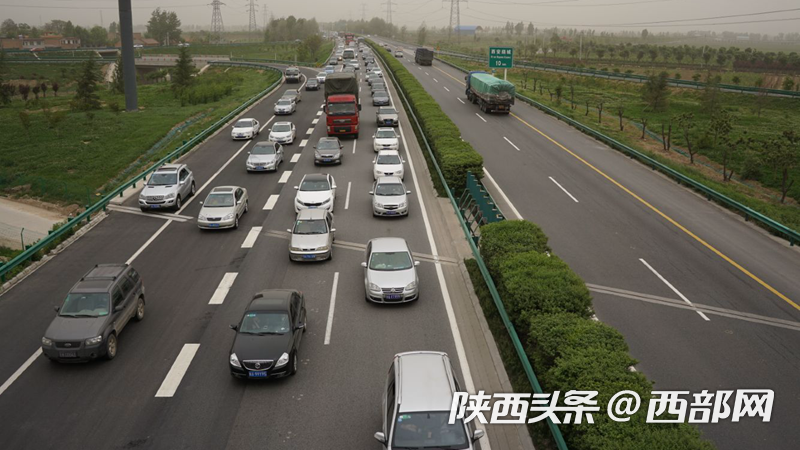 正在上传... 25ac45f1f2570fbfd253fb3ccbcad4d1.png